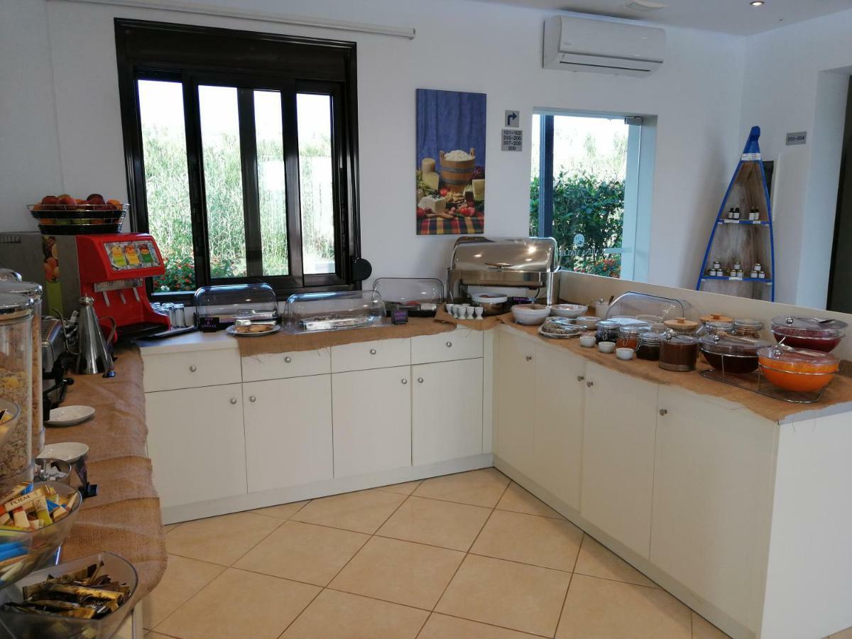 Hotel Carisa Maleme Extérieur photo