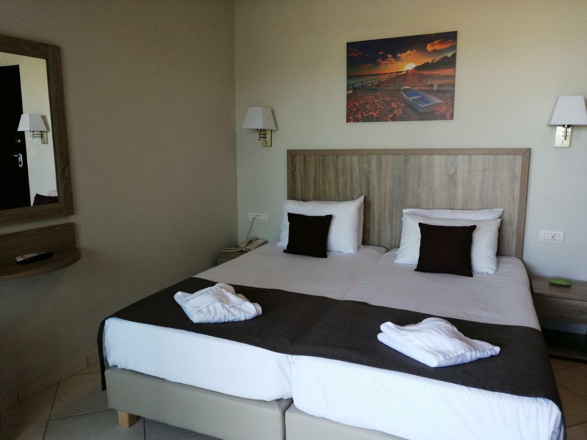 Hotel Carisa Maleme Extérieur photo